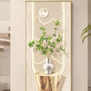 Tranh Bình Lá Cây May Mắn Đặt Trên Trụ Gỗ Đẹp